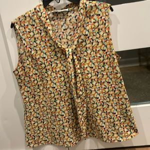 Kasper tie neck‎ sleeveless blouse